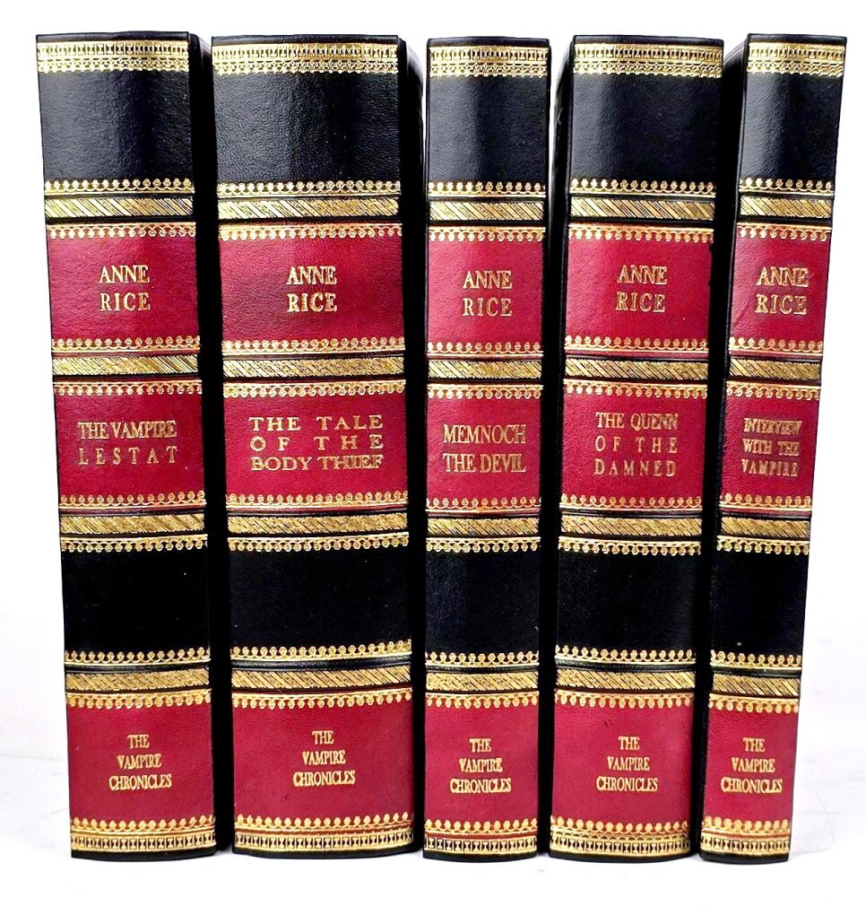 Anne Rice - The Vampire Chronicles 5-book Collection Set  In Exclusive Leather Binding, limited edition