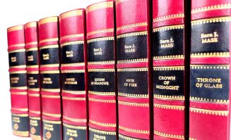 Sarah J. Maas -Throne of Glass - Complete Leather-Bound Collector’s Edition (8 Books) - 3