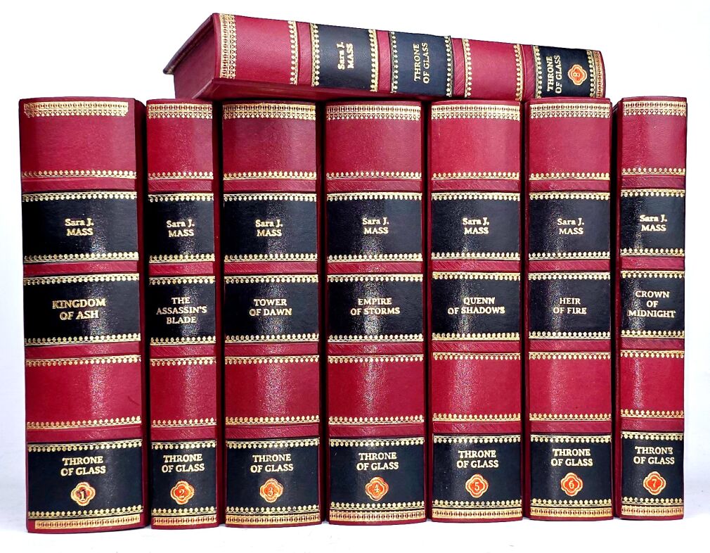 Sarah J. Maas -Throne of Glass - Complete Leather-Bound Collector’s Edition (8 Books)