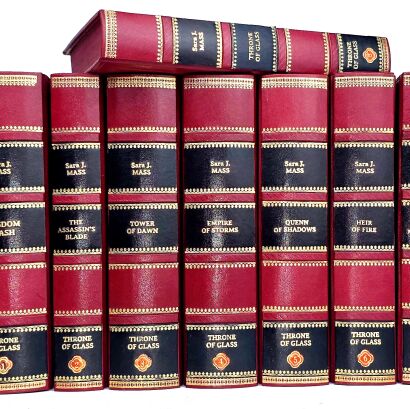Sarah J. Maas -Throne of Glass - Complete Leather-Bound Collector’s Edition (8 Books)