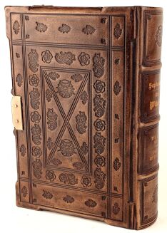 Andrzej Sapkowski - The Witcher. Illustrated Edition, Premium Leather Binding, Metalwork, Fore edge Painting - 3