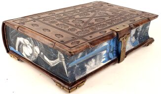 Andrzej Sapkowski - The Witcher. Illustrated Edition, Premium Leather Binding, Metalwork, Fore edge Painting - 6