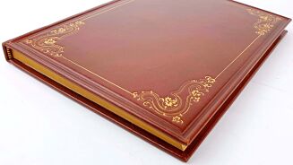 IŁŁAKOWICZ - IKAROWE LOTY. Debiut z podpisem autorki - 3