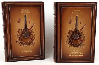 Patrick Rothfuss - Kingkiller Chronicle Premium Leatherbound Set - 2