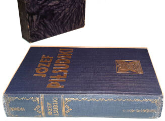 CEPNIK - JÓZEF PIŁSUDSKI 1933r. OPRAWA Etui - 3