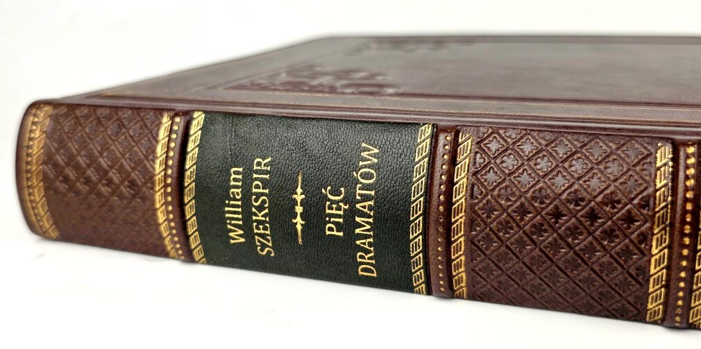 SZEKSPIR - PIĘĆ DRAMATÓW Illustracje Janina Konarska, luksusowa skórzana oprawa