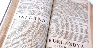 ŁUBIEŃSKI - SWIAT WE WSZYSTKICH SWOICH CZĘSCIACH WIĘKSZYCH I MNIEYSZYCH, TO IEST: W EUROPIE, AZYI, AFFRYCE Y AMERYCE, W MONARCHIACH, KROLESTWACH, XIĘSTWACH. Wrocław 1740 - 12