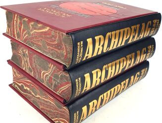 SOLZENICYN - ARCHIPELAG GULAG / THE GULAG ARCHIPELAGO. First Polish edition, luxury leather. - 6