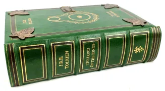 J.R.R. Tolkien - The Lord Of The Rings  Illustrated Edition, Premium Leather Binding, Metalwork, Fore Edge Painting, Copy Number 4 - 5