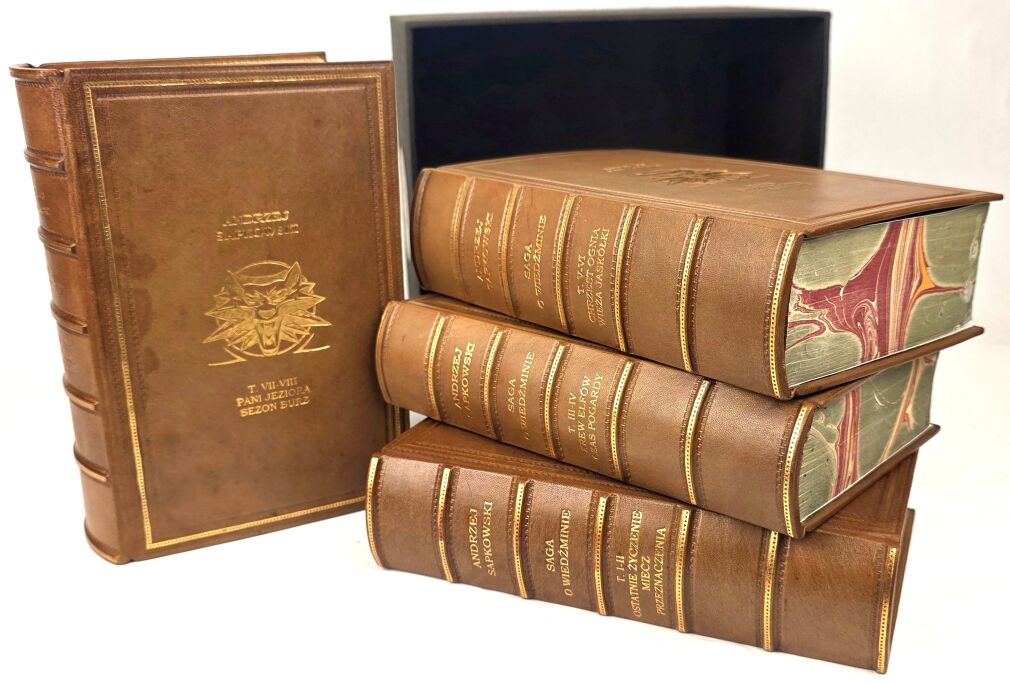 SAPKOWSKI Wiedźmin 1-8 SAGA O WIEDŹMINIE OPOWIADANIA