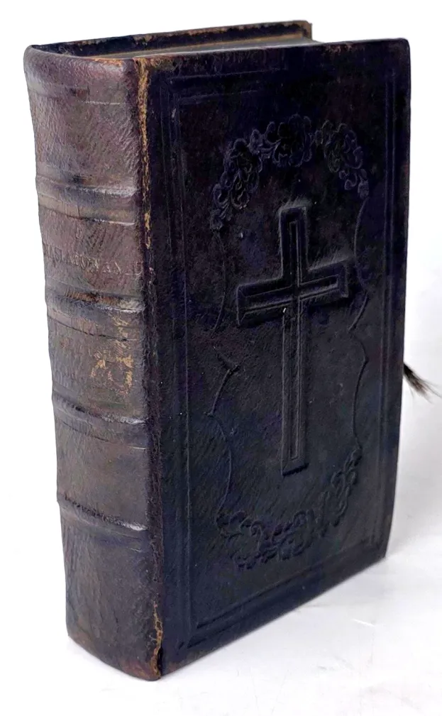 Egzemplarz opatrzony autografem tłumacza: Ks. Aleksandra Jełowickiego. KEMPIS- O NAŚLADOWANIU JEZUSA CHRYSTUSA XIĄG CZWORO Berlin 1868; SCUPOLE - WOJNA DUCHOWNA 1871