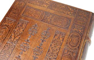 TOLKIEN - SILMARILLION il. Ted Nasmith SKIBNIEWSKA ekskluzywna oprawa skórzana - 2