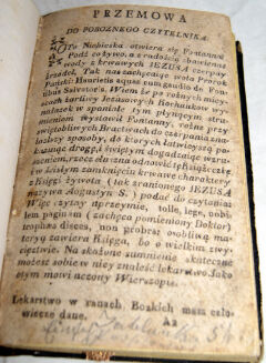 FONTANNA. Fontanna piąci krwáwymi strumieńmi płynąca, albo nabożeństwo y odpusty náleżące do prześwietney Konfraternii Piąci Ran Páná Jezusowych, z dozwoleniem starszych drukiem odnowione Roku Pàńskiego 1777 - 2