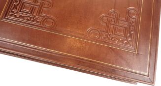 SHEAKSPEARE - PIEC DRAMATOW / FIVE DRAMAS. Illustrated by Janina Konarska, luxury leather binding. - 12