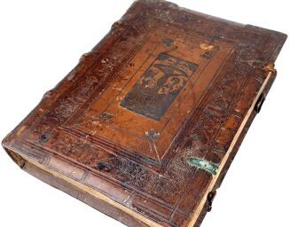 [RENESANSOWA OPRAWA Z WIZERUNKAMI HABSBURGÓW I JAGIELLOŃCZYKÓW] NOWOPOLCZYK - APOLOGIA ALBERTI NOVICAMPIANI. Kraków 1559 - 3