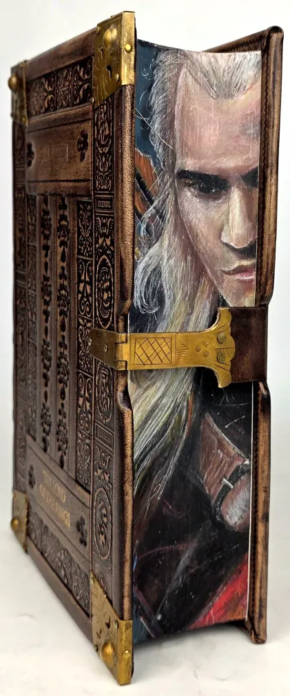 J.R.R. Tolkien - The Lord Of The Rings Exclusive Leather Binding, limited edition, copy number 85, fore edge painting, metalwork