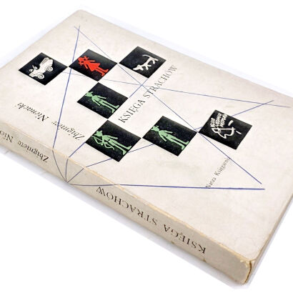 NIENACKI - KSIĘGA STRACHÓW